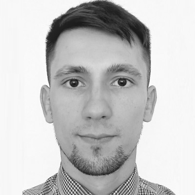 Maciej Wojda is a Mobile Developer